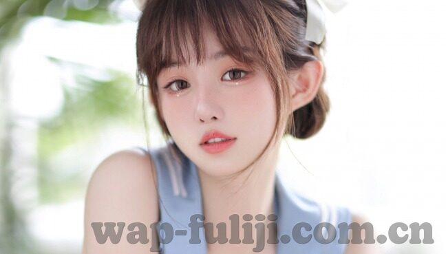 人妻 h-探索人妻H的多元角色与情感世界